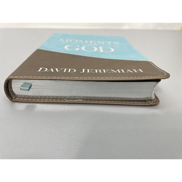 Moments With God David Jeremiah Religious Daily Devotional Book - Picture 5 of 8